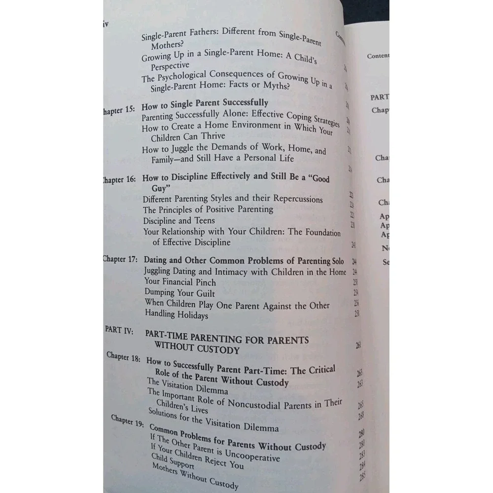 Divorce and New Beginnings: An Authoritative Guide to Recovery and Growth...1992